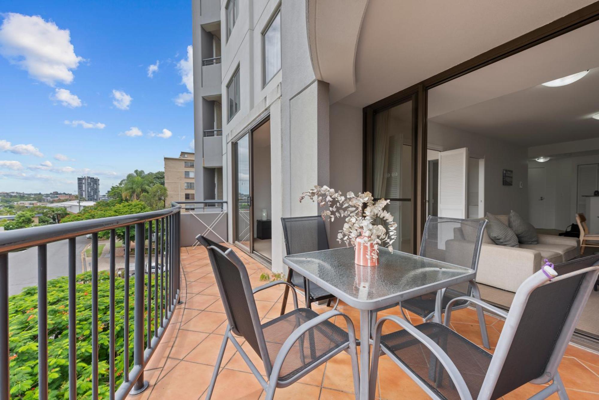 The Oasis Apartments Brisbane Exteriör bild