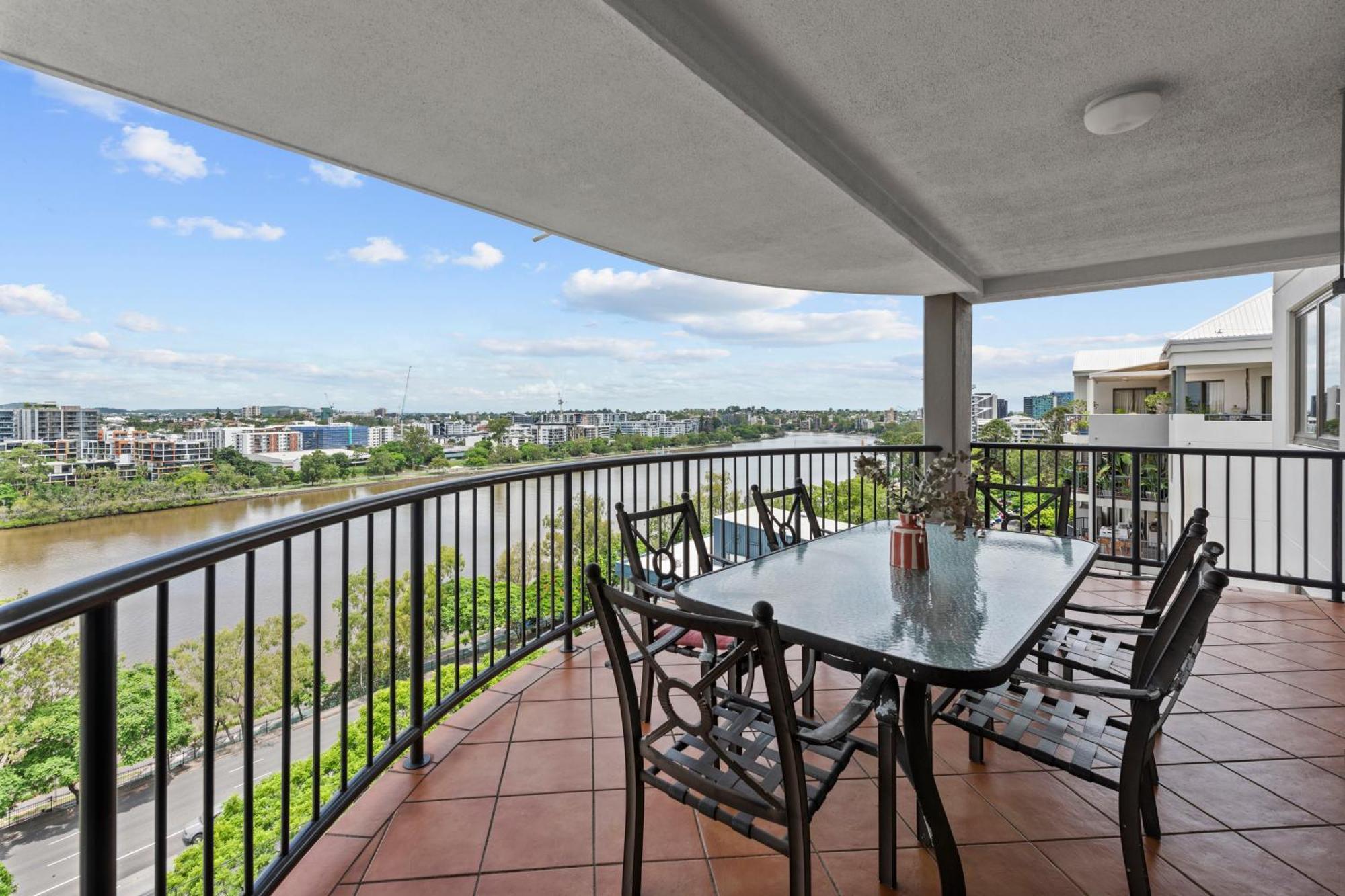 The Oasis Apartments Brisbane Exteriör bild
